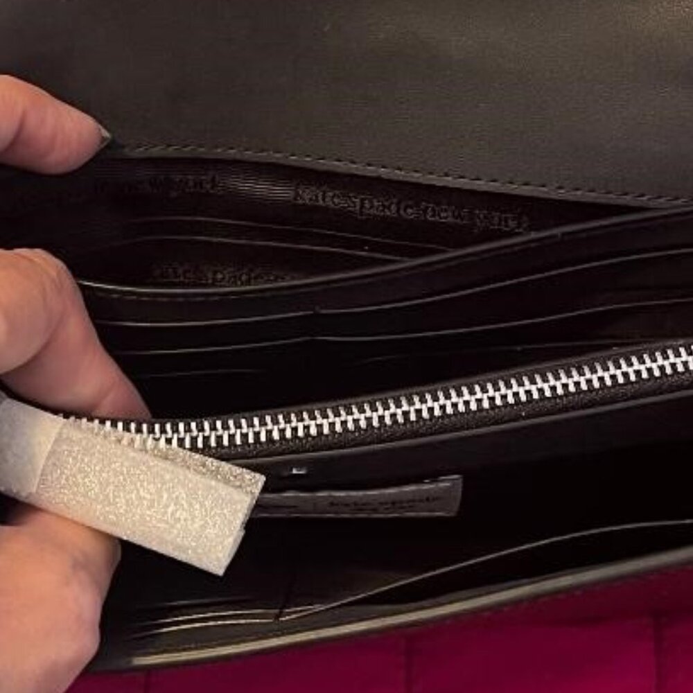 NWT $228 DISNEY PARKS & KATE SPADE WITH MINNIE MOUSE CROSSBODY / WALLET / WOC - Picture 17 of 17